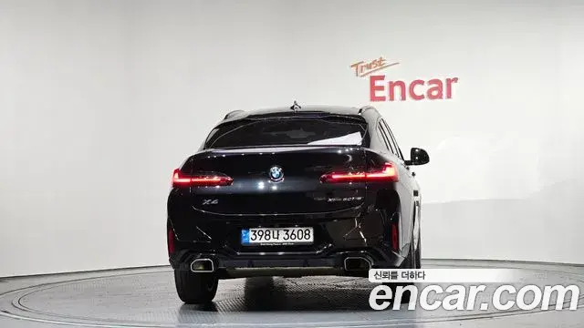 BMW X4 2022 — Şəkil 13/20