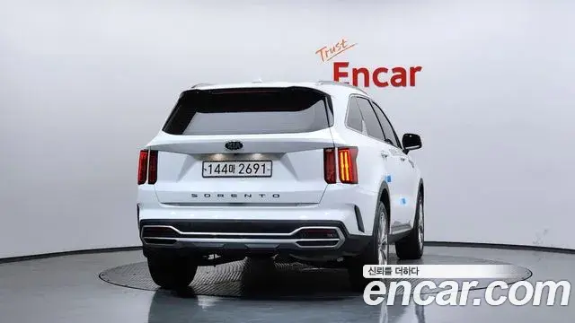 Kia Sorento 2021 — Photo 4/20