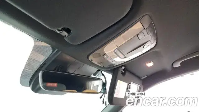 Kia Sorento 2021 — Photo 17/20