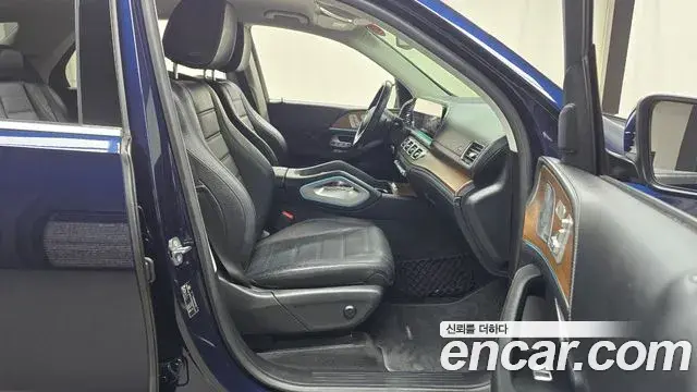 Mercedes-Benz GLE-Class 2019 — ფოტო 12/20