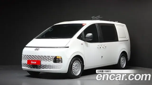 Hyundai Staria 2024 — Photo 4/20