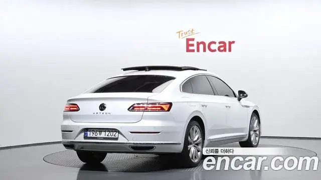 Volkswagen Arteon 2022 — ფოტო 6/18