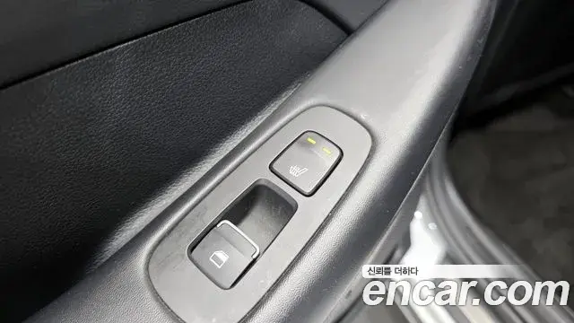 Hyundai Sonata Hybrid 2020 — Photo 13/20