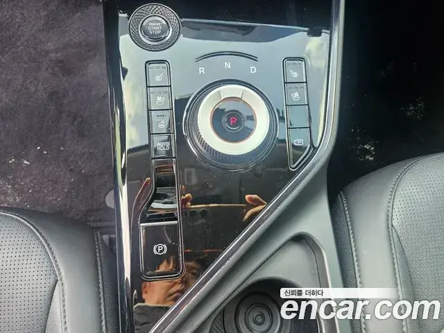 Kia Niro 2024 — ფოტო 1/20