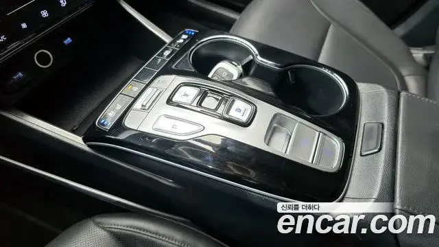 Hyundai Tucson Hybrid 2022 — Photo 5/20