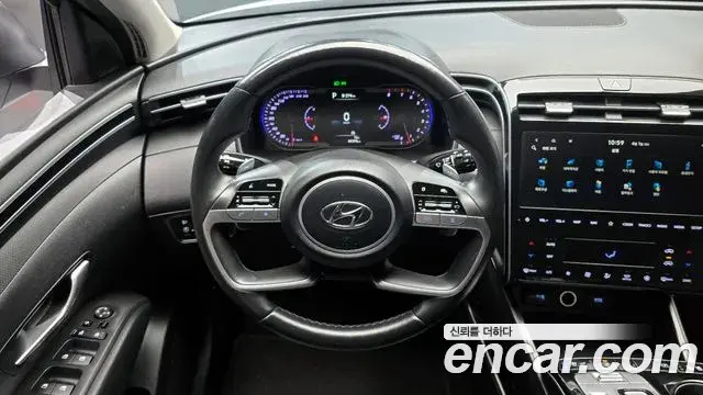 Hyundai Tucson Hybrid 2022 — Photo 8/20