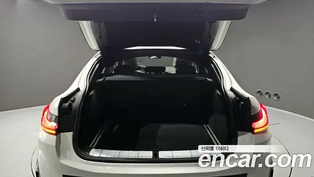 BMW X4, 2025