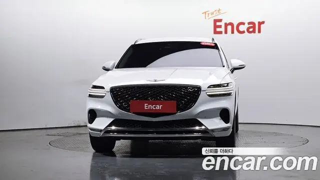 Genesis GV70 2021 — ფოტო 18/20