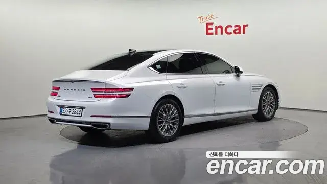 Genesis G80 2022 — Photo 7/20