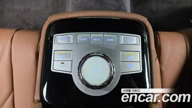 Genesis G80 2022 — Photo 4/20