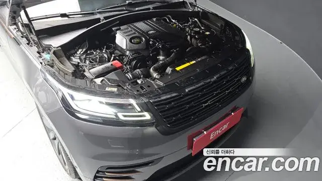Land Rover Range Rover Velar 2019 — Photo 18/20