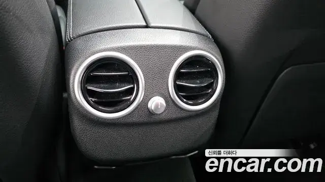 Mercedes-Benz C-Class 2020 — ფოტო 7/32