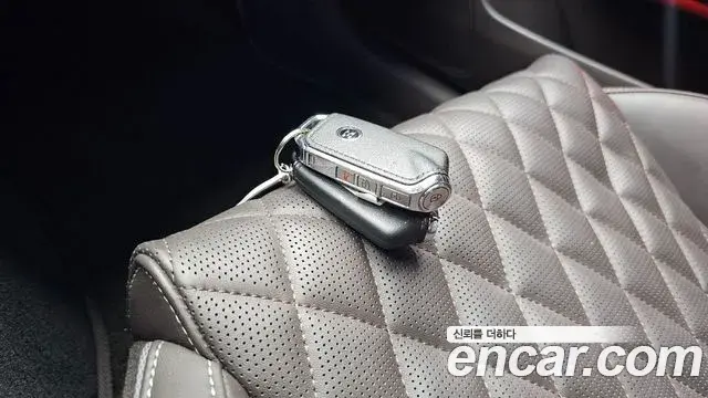 Kia Stinger Meister 2021 — ფოტო 17/34