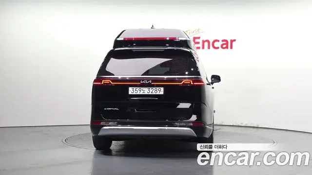 Kia Carnival 2022 — Фото 4/20