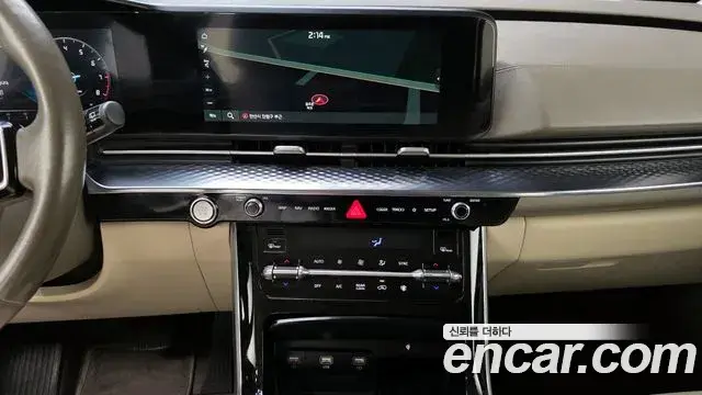 Kia Carnival 2022 — Фото 18/20