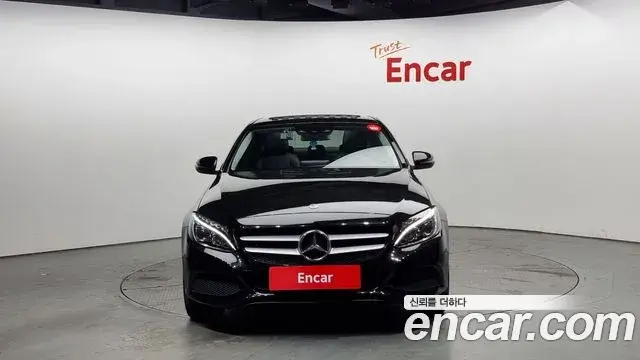 Mercedes-Benz C-Class 2018 — Şəkil 14/20