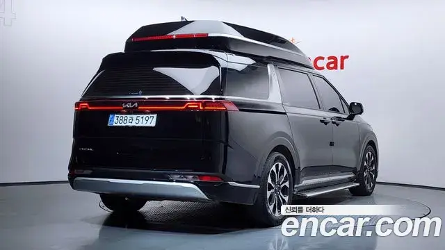 Kia Carnival 2022 — Photo 28/34