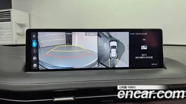 Genesis GV70 2021 — ფოტო 30/31