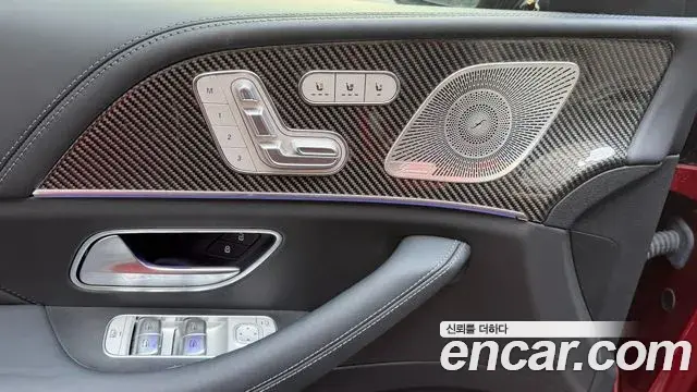 Mercedes-Benz GLE-Class 2023 — ფოტო 10/17
