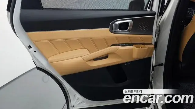 Kia Sorento 2021 — Şəkil 43/45