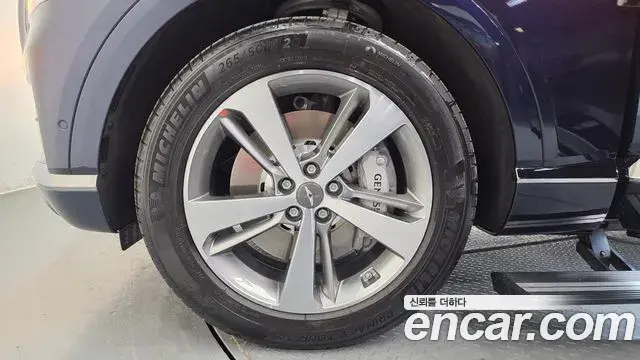 Genesis GV80 2022 — ფოტო 2/40