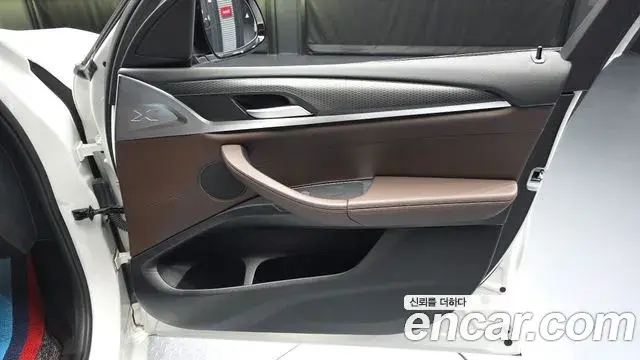 BMW X3 2022 — ფოტო 27/30