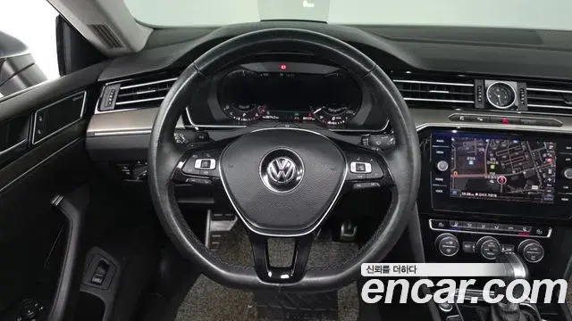 Volkswagen Arteon 2019 — Şəkil 10/35