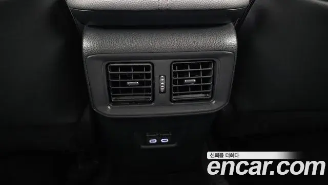 Toyota RAV4 2024 — ფოტო 30/33