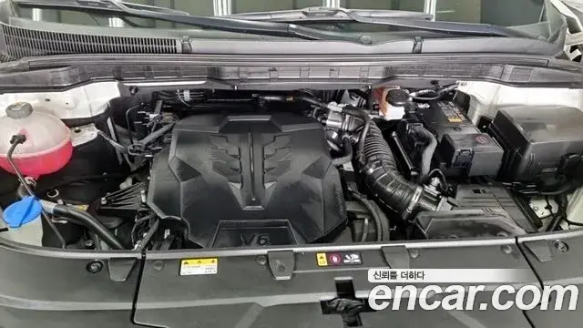 Kia Carnival 2024 — Photo 9/18