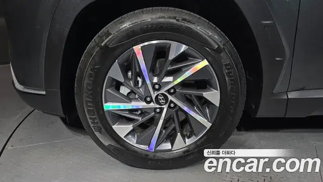 Hyundai Tucson Hybrid 2021 — Photo 24/30