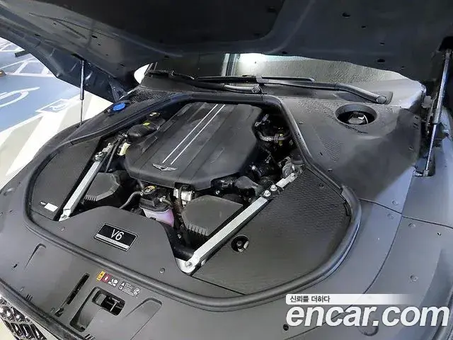 Genesis G90 2022 — ფოტო 17/20