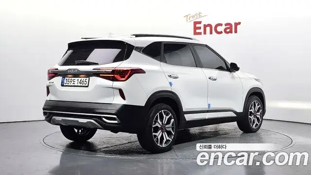 Kia Seltos 2022 — Photo 6/30