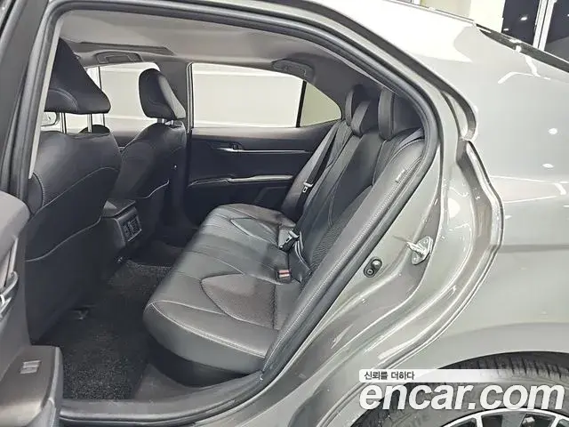 Toyota Camry 2024 — Şəkil 4/20