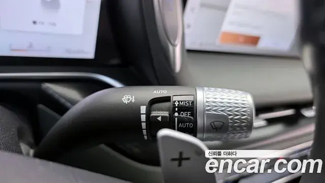 Genesis G90 2023 — ფოტო 25/30