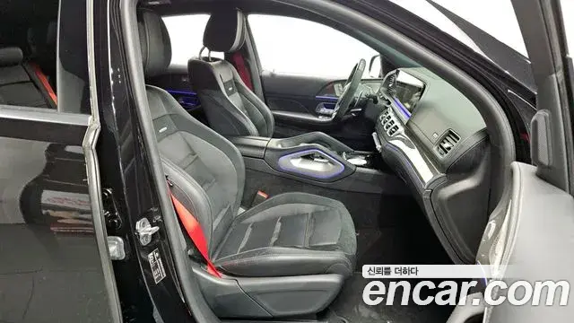 Mercedes-Benz GLE-Class 2023 — Photo 7/20