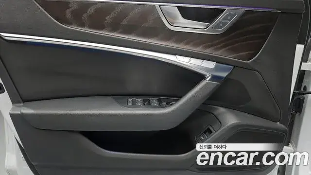 Audi A6 2020 — ფოტო 15/32