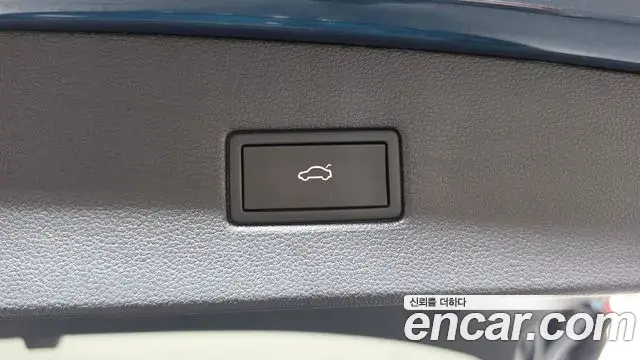 Volkswagen Tiguan 2021 — Photo 23/30