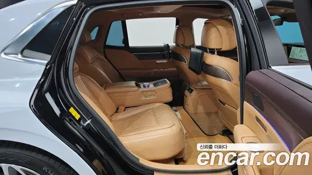 Genesis G90 2022 — Фото 11/20