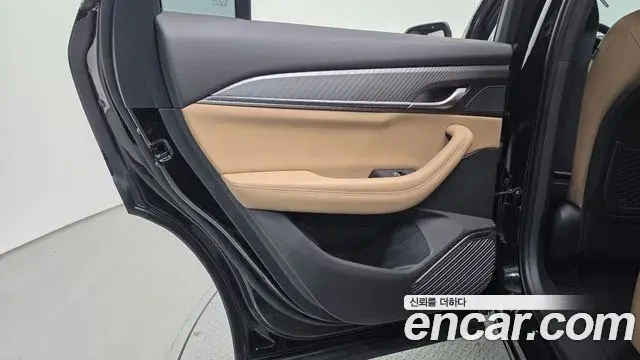 Renault Samsung Grand Koleos 2025 — Photo 22/30