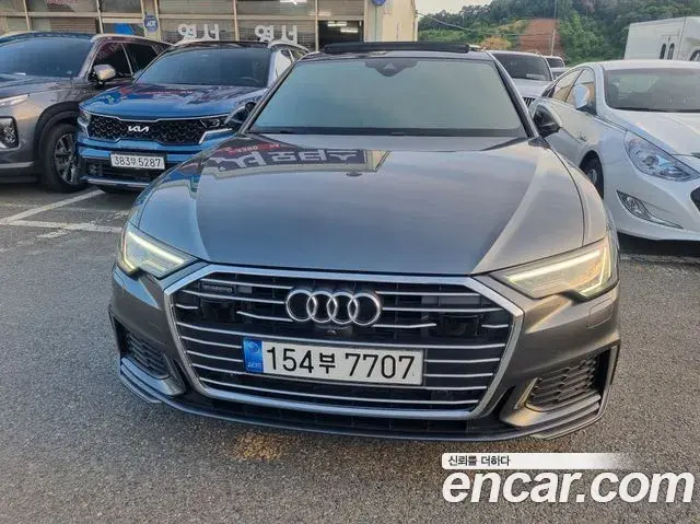 Audi A6 2021 — Photo 3/20
