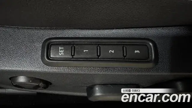 Volkswagen Jetta 2023 — Şəkil 10/19