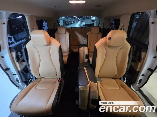 Kia Carnival 2022 — Şəkil 8/20
