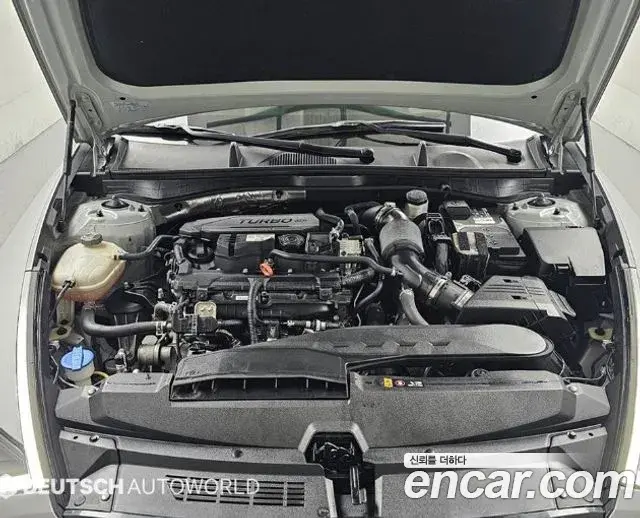 Hyundai Sonata Hybrid 2023 — ფოტო 18/20
