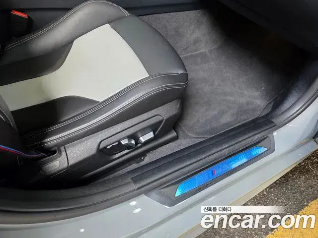 BMW M3 2018 — ფოტო 11/17