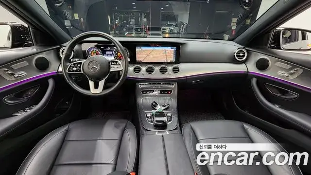 Mercedes-Benz E-Class 2020 — Фото 7/20