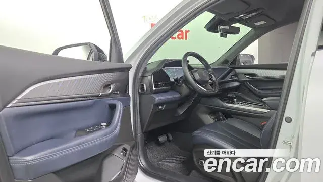 Renault Samsung Grand Koleos 2024 — Photo 14/38