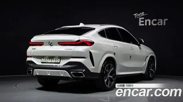 BMW X6 2022 — Photo 5/33