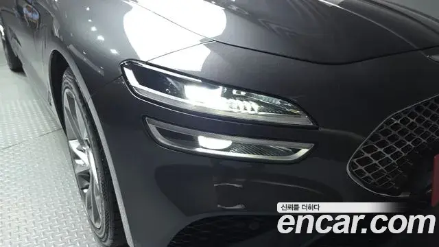 Genesis G70 2021 — Şəkil 34/35