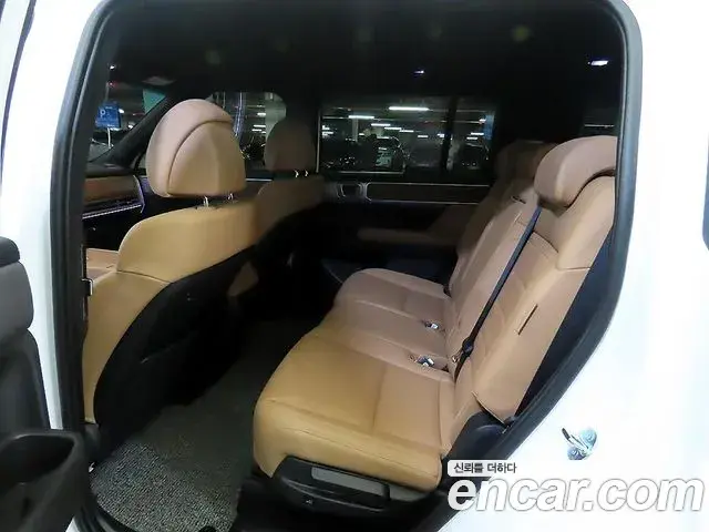 Hyundai Santa Fe 2025 — Photo 10/20