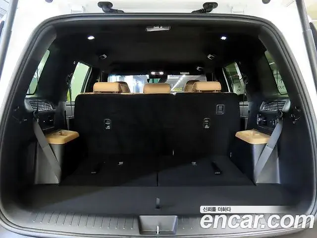Hyundai Santa Fe 2025 — Photo 20/20